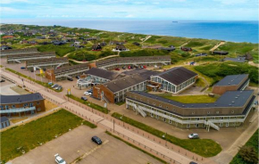 3 Bedroom Amazing Apartment In Ringkøbing